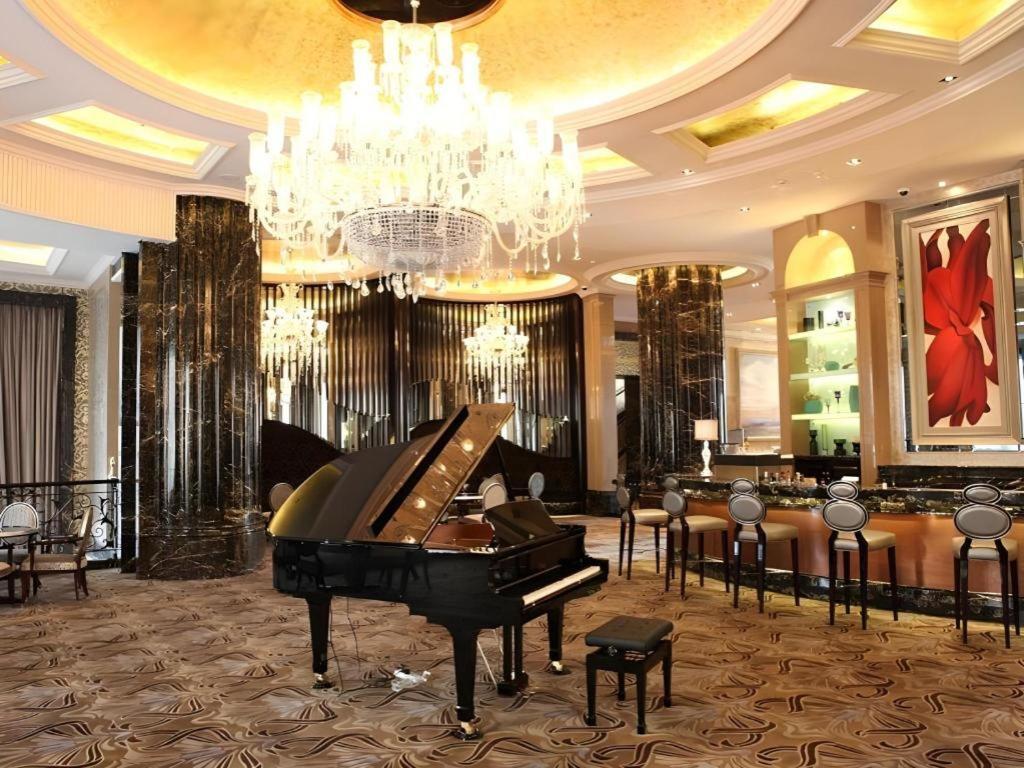 Chateau Starriver Guangzhou Peninsula מראה חיצוני תמונה