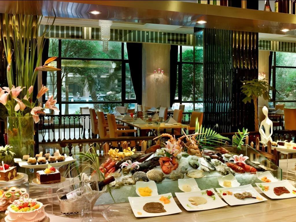 Chateau Starriver Guangzhou Peninsula מראה חיצוני תמונה